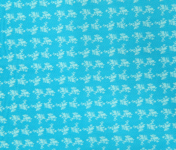 Country Patchwork Quilting Sewing Fabric AZURE BLUE White Flowers FQ 50x55cm NEW