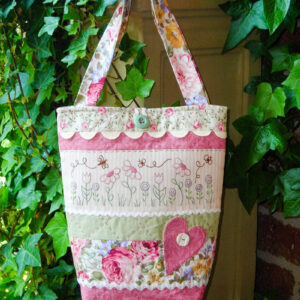 Sally Giblin Rivendale Collection RIC RAC & BLOOMS Sewing Quilting BAG Pattern