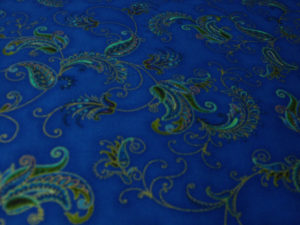 Quilting Patchwork Cotton Sewing Fabric ROYAL BLUE METALLIC PAISLEY 50x55cmFQ NEW
