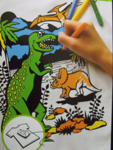 COLOUR MY OWN T-Shirt Transfer Black Felt LARGE Retro DINOSAURS Color In New