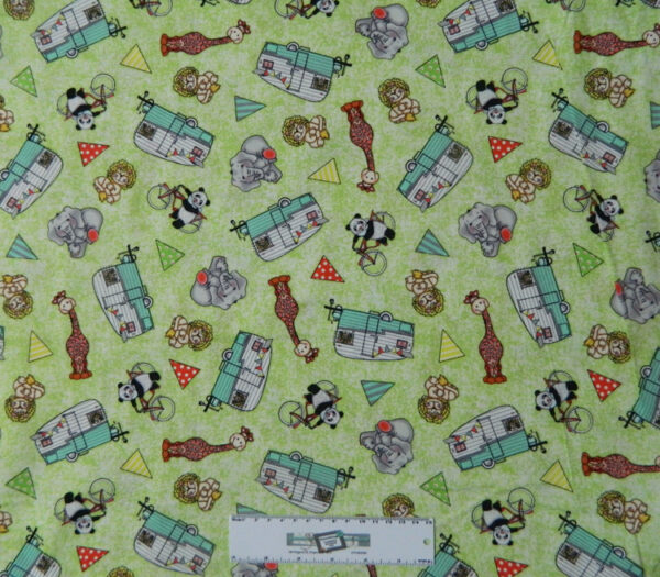 Patchwork Quilting Sewing Fabric KIDS ANIMALS CAMP GREEN Material 50x55cm New