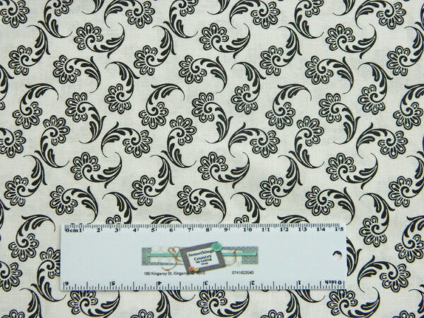 Quilting Patchwork Sewing Fabric BLACK ON WHITE FLOURISH 50x55cm FQ New Material
