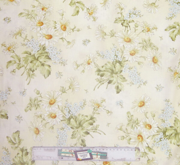 Patchwork Quilting Sewing Fabric GENTLE BREEZE CREAM FLORAL Material 50x55cm FQ New