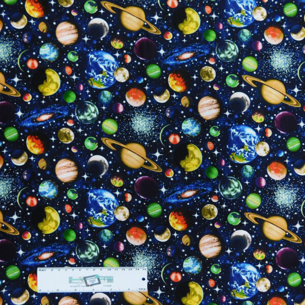 Patchwork Quilting Sewing Fabric Solar System Planets Space 50x55cm FQ New