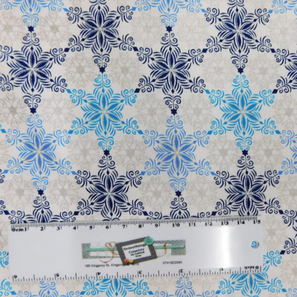 Patchwork Quilting Sewing Fabric Blue Holiday Stars 50x55cm FQ New Material