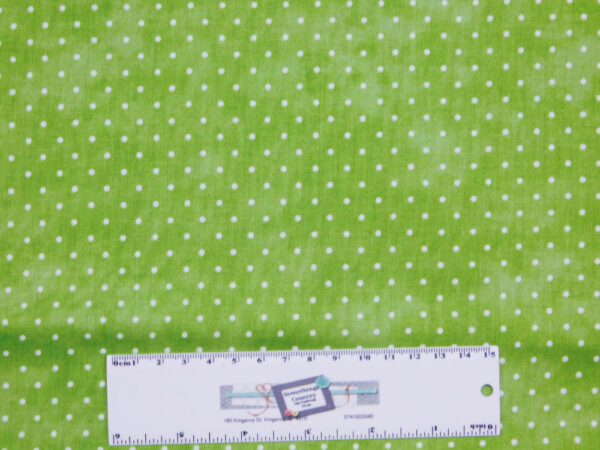 Patchwork Quilting Sewing Fabric GREEN SMALL SPOTS DOTS 50x55cm FQ New