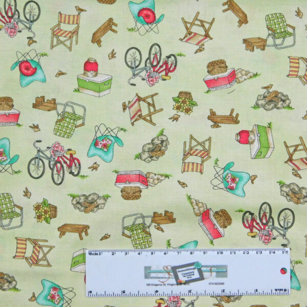 Patchwork Quilting Sewing Fabric ROAM SWEET HOME GREEN CAMPING 50x55cm FQ New