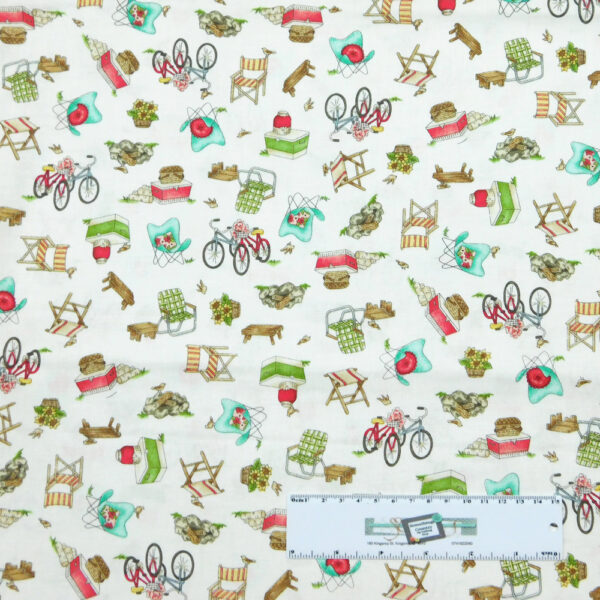Patchwork Quilting Sewing Fabric ROAM SWEET HOME WHITE CAMPING 50x55cm FQ New