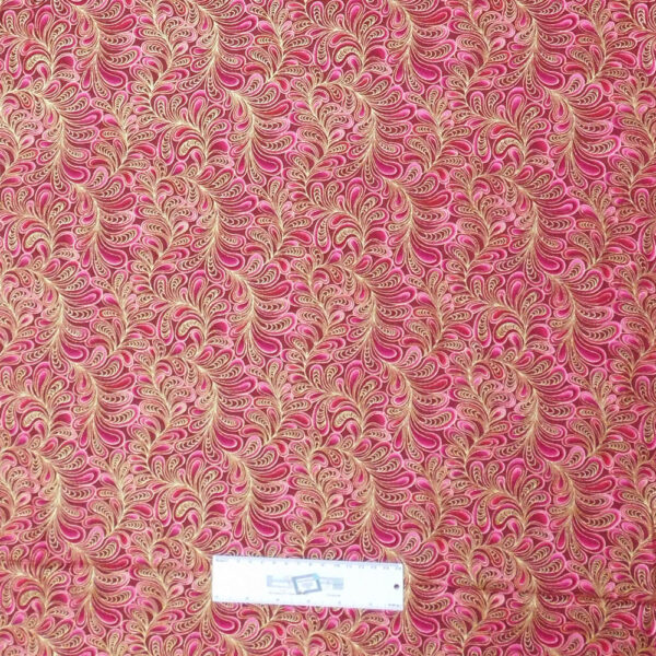 Patchwork Quilting Sewing Fabric CATITUDE Metallic PINK Swirls 50x55cm FQ New