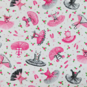 Patchwork Quilting Sewing Fabric BALLERINAS and TUTUS 50x55cm FQ New