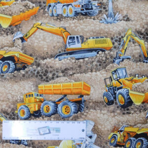 Patchwork Quilting Sewing Fabric TRUCKS and DIGGERS DIRT 50x55cm FQ New