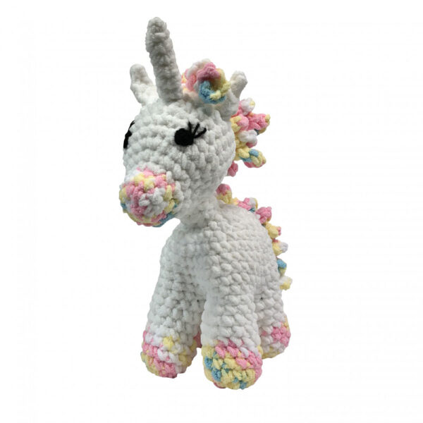 The Knitty Critters Crochet SOPHIA UNICORN Kit New Incl Hook and Wool