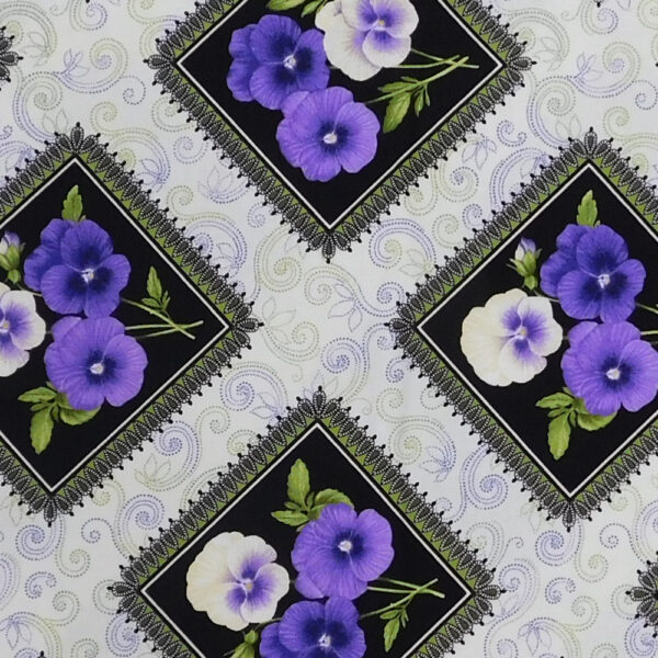 Quilting Patchwork Sewing Fabric PANSIES SQUARES Allover Material 50x55cm FQ