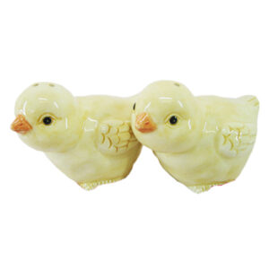 French Country Novelty Kitchen Dining CHICKENS Salt and Pepper Set