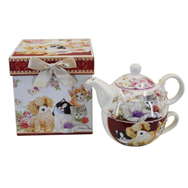 French Country Lovely Kitchen Tea For One CATS AND DOGS China Teapot