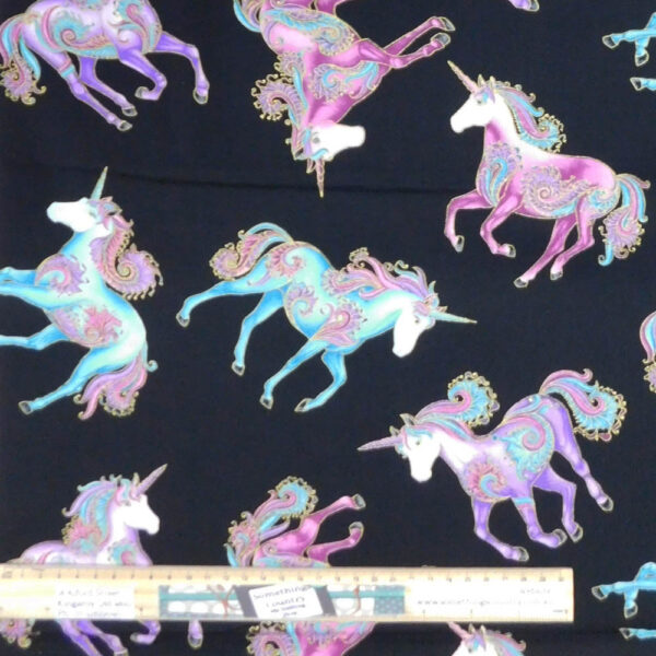 Quilting Patchwork Fabric Believe in Unicorns Allover 50x55cm FQ