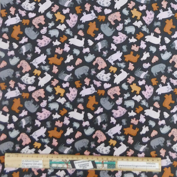 Quilting Patchwork Sewing Fabric Piggy Tales Allover 50x55cm FQ