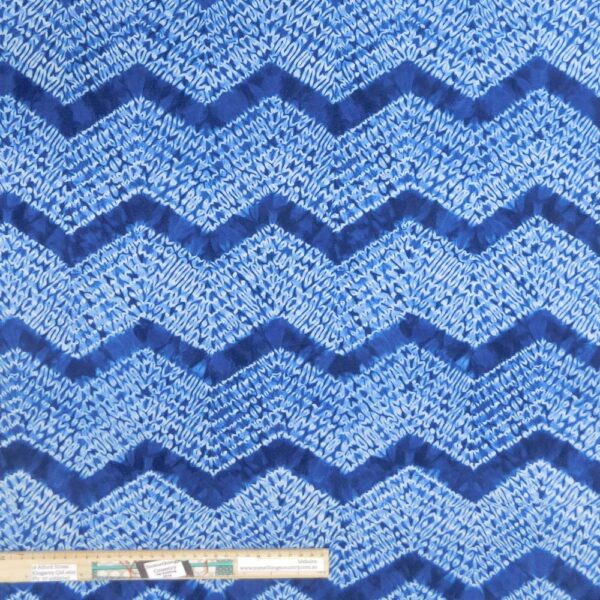 Quilting Patchwork Sewing Fabric Shibori Tochi Waves 50x55cm FQ