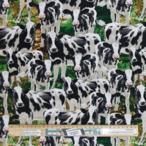 Quilting Patchwork Sewing Fabric Friesian Cows 50x55cm FQ