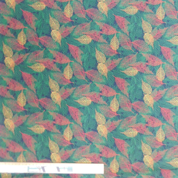 Quilting Patchwork Sewing Fabric Foliage Leaves Green Red 50x55cm FQ