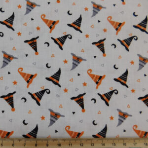 Quilting Patchwork Sewing Fabric Witches Hats Halloween 50x55cm FQ