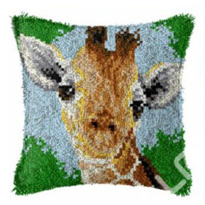 Crafting Kit Giraffe Latch Hook with Cushion Hook and Threads