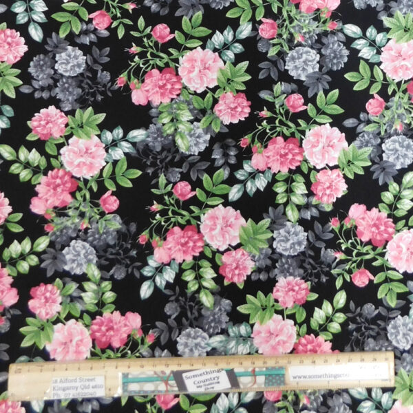 Quilting Patchwork Sewing Fabric Floral Romance 50x55cm FQ