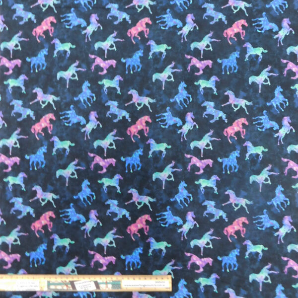 Quilting Patchwork Sewing Fabric Painted Horses Allover 50x55cm FQ