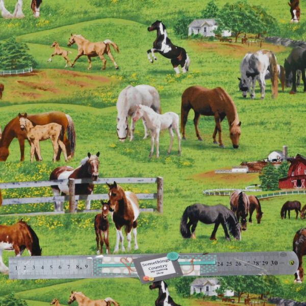 Quilting Patchwork Sewing Fabric Farm Animals Horses 50x55cm FQ