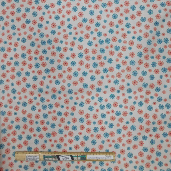 Quilting Patchwork Sewing Fabric Blume and Grow Pink Blue Cream Daisy 50x55cm FQ