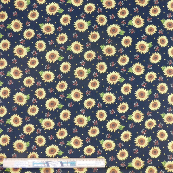 Patchwork Quilting Sewing Fabric Sunflowers Black Material 50x55cm FQ