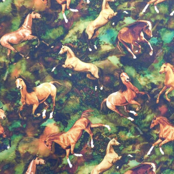 Patchwork Quilting Sewing Fabric Horses Green Material 50x55cm FQ