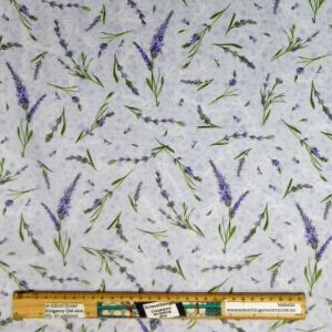Patchwork Quilting Sewing Fabric Lavender Garden 50x55cm FQ