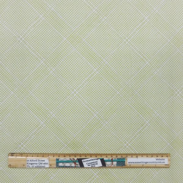 Quilting Patchwork Cotton Sewing Fabric Green Lattice 1 Meter