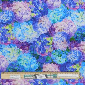 Quilting Patchwork Cotton Sewing Fabric Hydrangeas 1 Meter