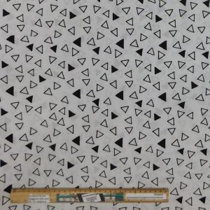 Quilting Patchwork Fabric Sewing White Black Triangles Wide Backing 295x50cm