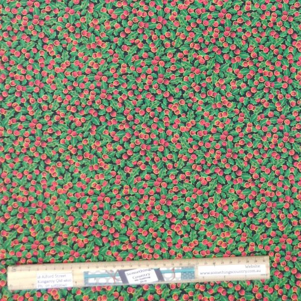 Patchwork Quilting Sewing Fabric Christmas Holly Allover 50x55cm FQ