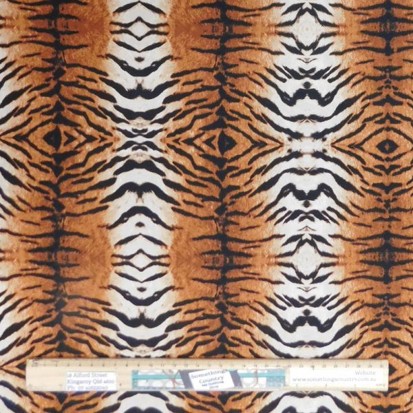 Patchwork Quilting Sewing Fabric Savannah Sunrise Tiger Print 50x55cm FQ