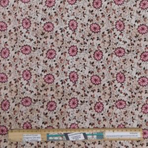 Patchwork Quilting Sewing Fabric Small Floral Pink 50x55cm FQ