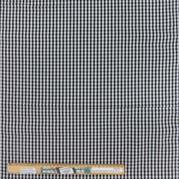 Quilting Patchwork Sewing Fabric 4mm Black Gingham 145x50cm