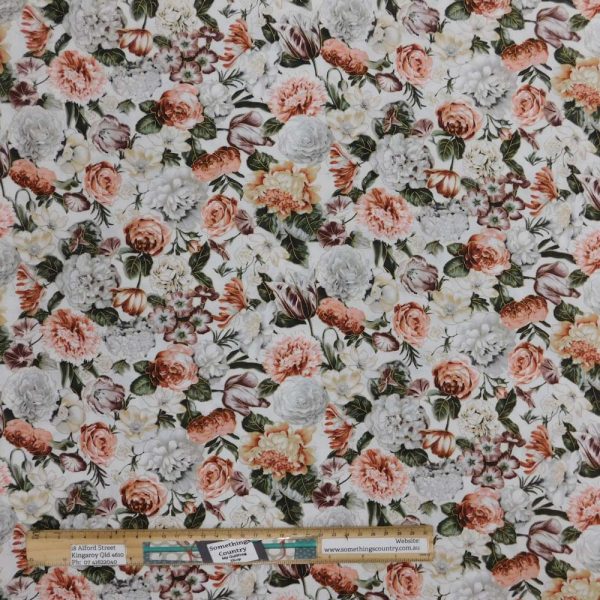 Quilting Patchwork Sewing Fabric Softly Floral Roses Allover 50x55cm FQ