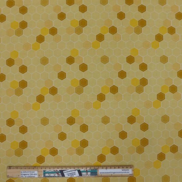 Quilting Patchwork Sewing Fabric Yellow Honey Comb 50x55cm FQ