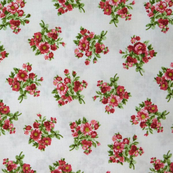 Quilting Patchwork Fabric Bouquet of Roses Posy Cream 50x55cm FQ