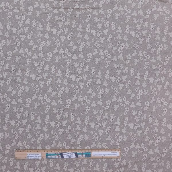 Quilting Patchwork Fabric Moda Bonheur De Jour C Floral 50x55cm FQ