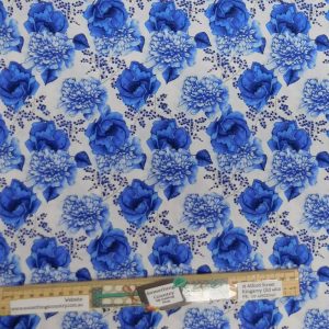 Quilting Patchwork Sewing Fabric Blue Roses 50x55cm FQ