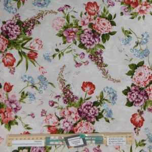 Quilting Patchwork Sewing Fabric Adelaide E Floral 50x55cm FQ