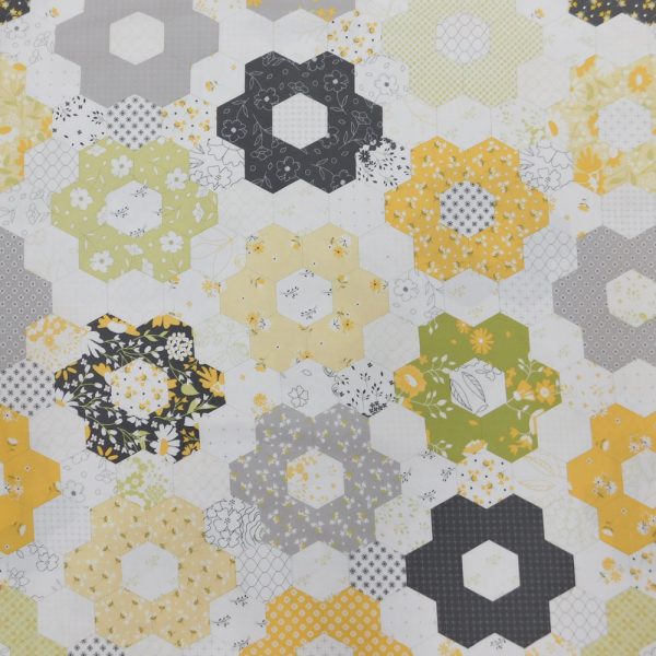 Quilting Patchwork Fabric Sewing Hexagon Garden Wide Backing 147x50cm