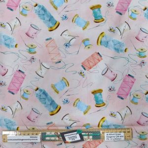 Quilting Patchwork Sewing Fabric Sew In Love Threads Pink 50x55cm FQ