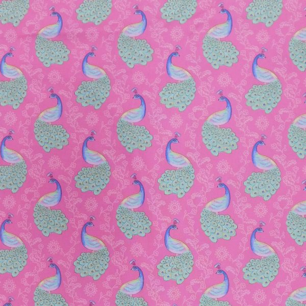 Quilting Patchwork Sewing Fabric Pink Peacocks 50x55cm FQ