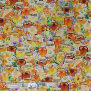 Patchwork Quilting Sewing Fabric Honey Flower Allover 50x55cm FQ